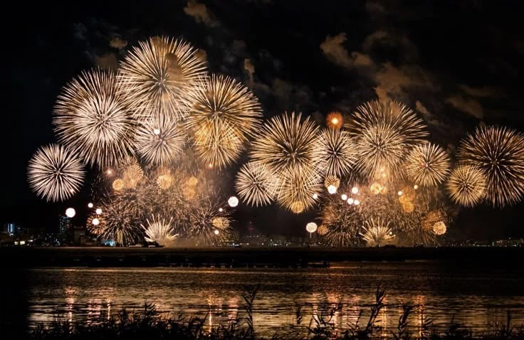 Feliz ano novo para nós do Sul: em busca do tempo perdido. 1 Ano Novo No Sul